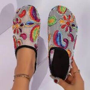 Womens Paisley Knitted Slip-on Loafers New Size 9 1/2 to 10